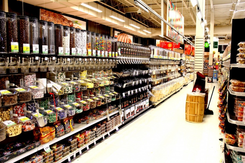 boutique-ST RAPHAEL-min_retail_grocery_supermarket_store_food_shopping_market_shop-613228